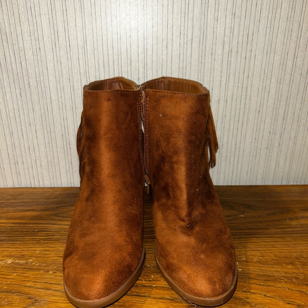 Maurices Rich Brown Ankle Booties